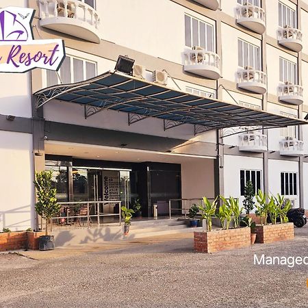 Salsa Resort Langkawi By Casa Loma Pantai Cenang  Exterior photo